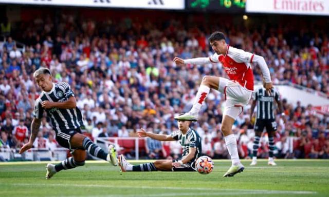 开云入口-【英超】赖斯处子球,热苏斯绝杀,阿森纳3-1逆转曼联