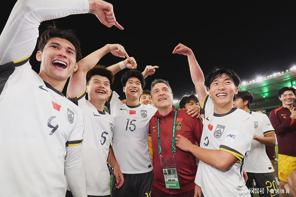 开云-U23国足3-0越南！越南9-8韩国，韩国0-1日本，说明国足很强！